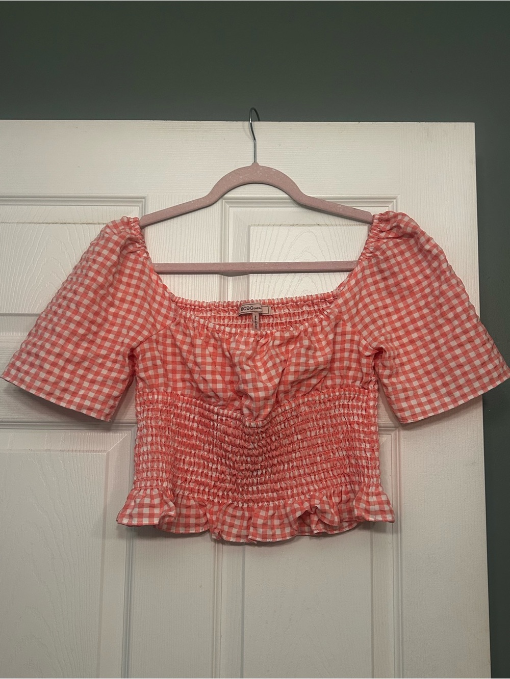 BCBGeneration Coral Gingham Smocked Puff Sleeve Crop Top Size M